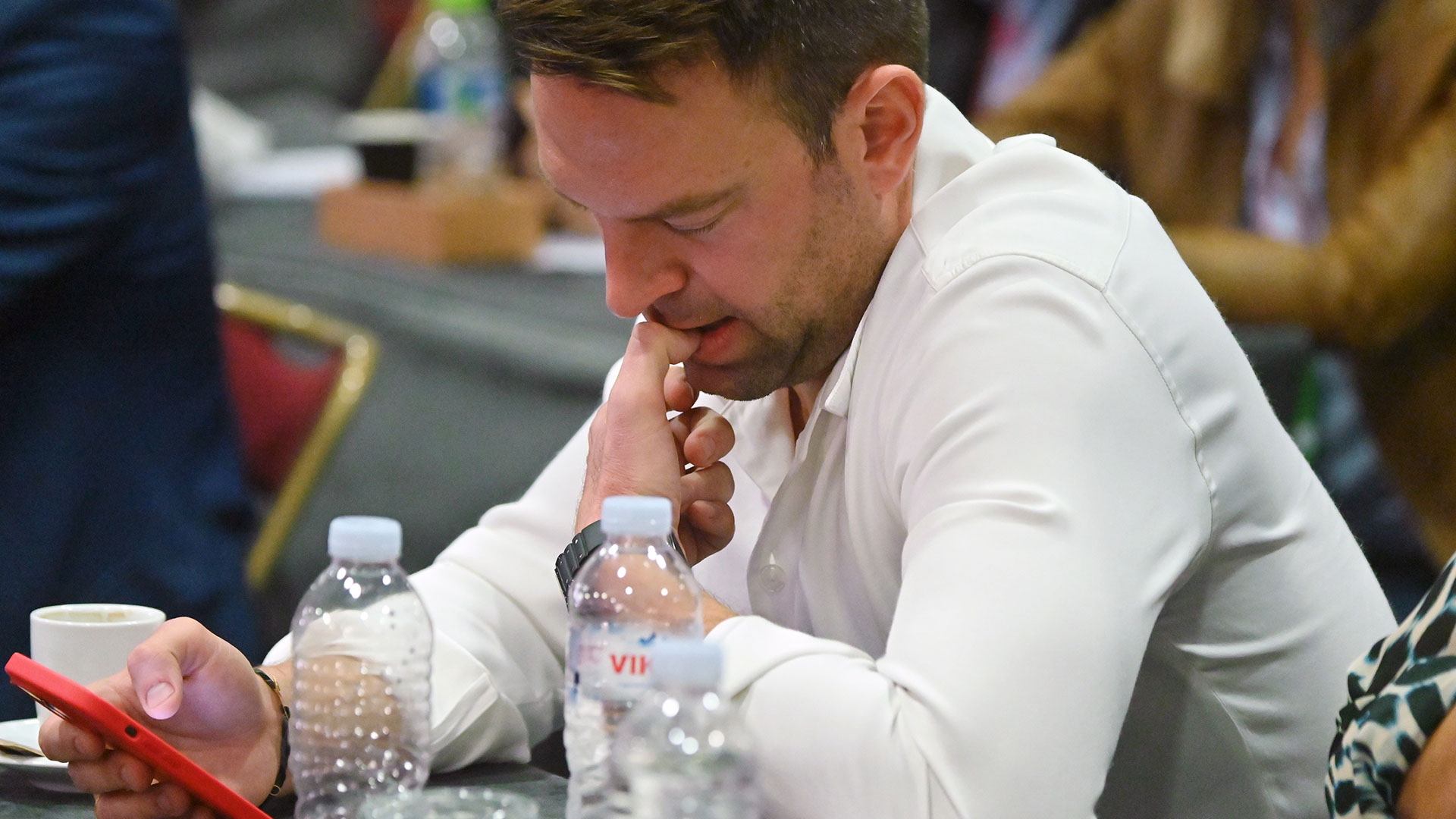 «Ο ΣΥΡΙΖΑ καταρρέει»: Ο ξένος Τύπος για τις εξελίξεις στην Κουμουνδούρου-1