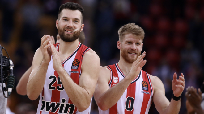 οι-πειραιώτες-επικράτησαν-με-88-83-του-ερυ-562733095