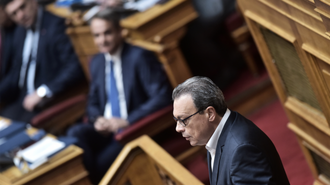 βουλή-διπλή-κριτική-στην-κυβέρνηση-απ-562744540