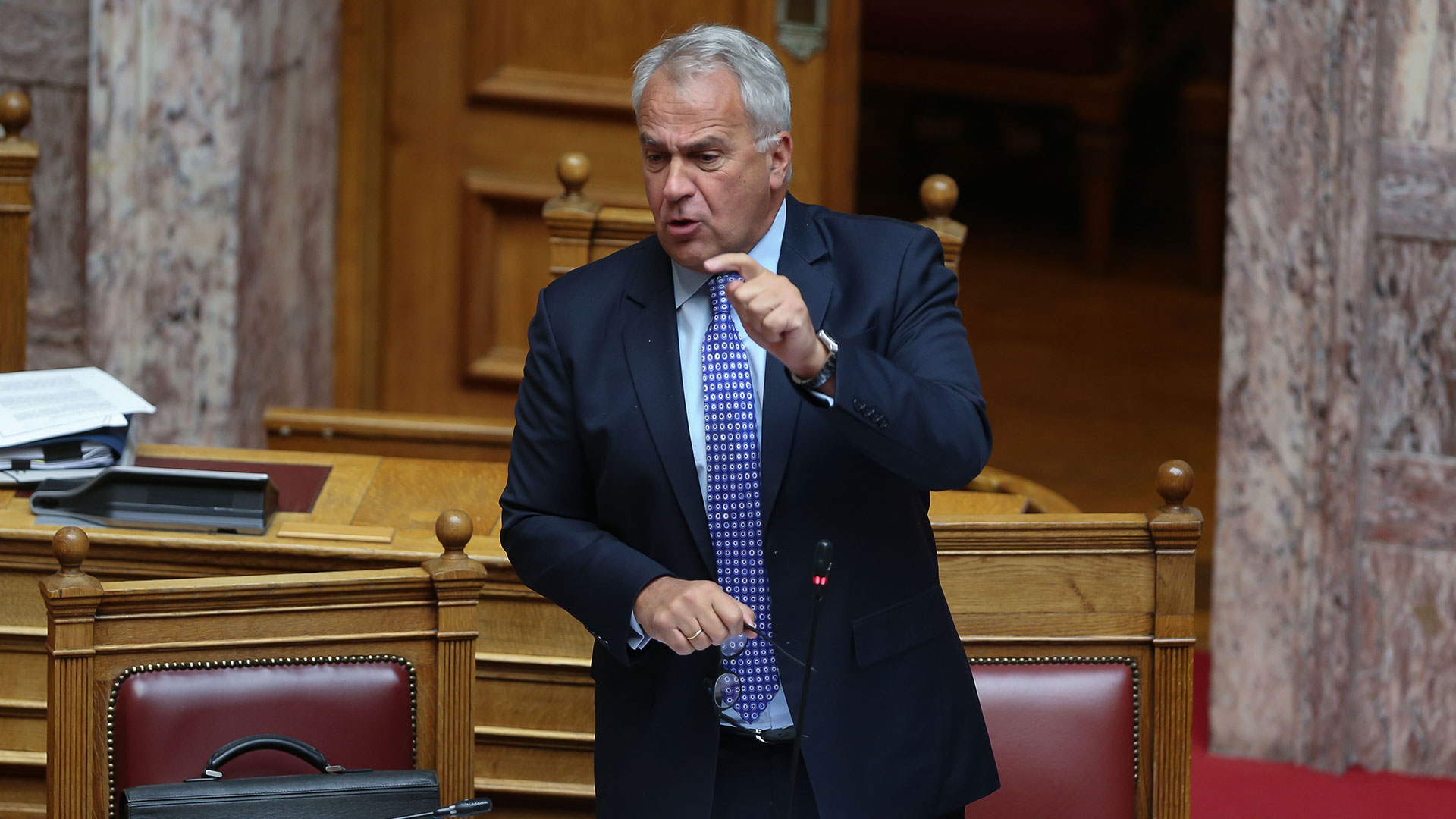 Τέμπη: Αντιπαράθεση στη Βουλή για την προανακριτική-1