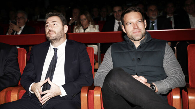 θεωρείο-δεν-σηκώθηκε-καν-562753294