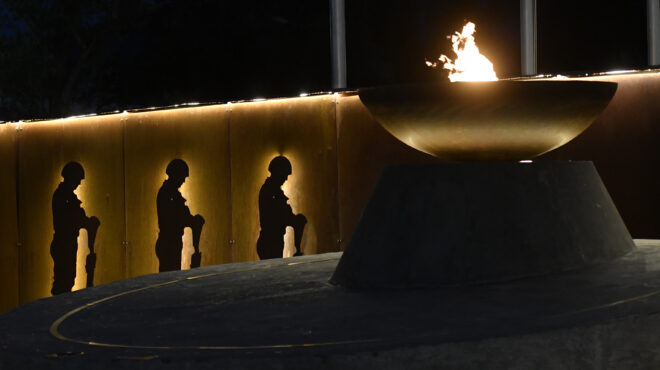 πεντάγωνο-εγκαινιάστηκε-το-μνημείο-α-562756117