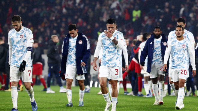 βαριά-ήττα-του-ολυμπιακού-με-5-0-από-την-φ-562758295