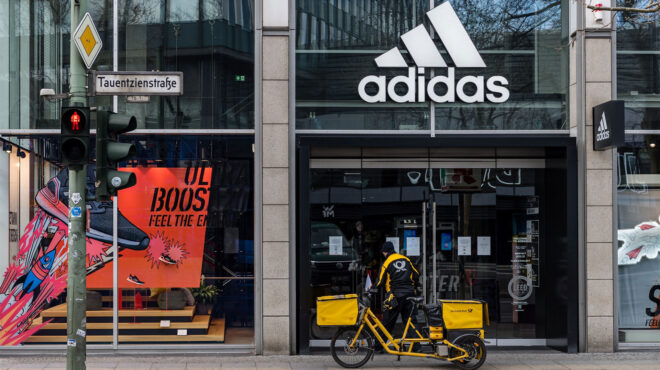 ενα-παπούτσι-του-1950-το-κρυφό-όπλο-της-adidas-562753504