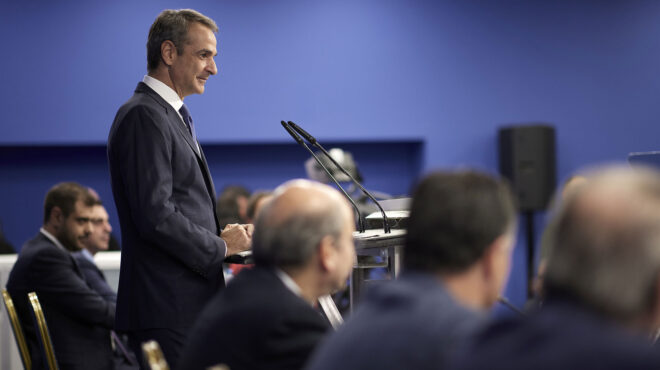 θερμή-ατζέντα-με-πλημμύρες-και-τέμπ-562742227