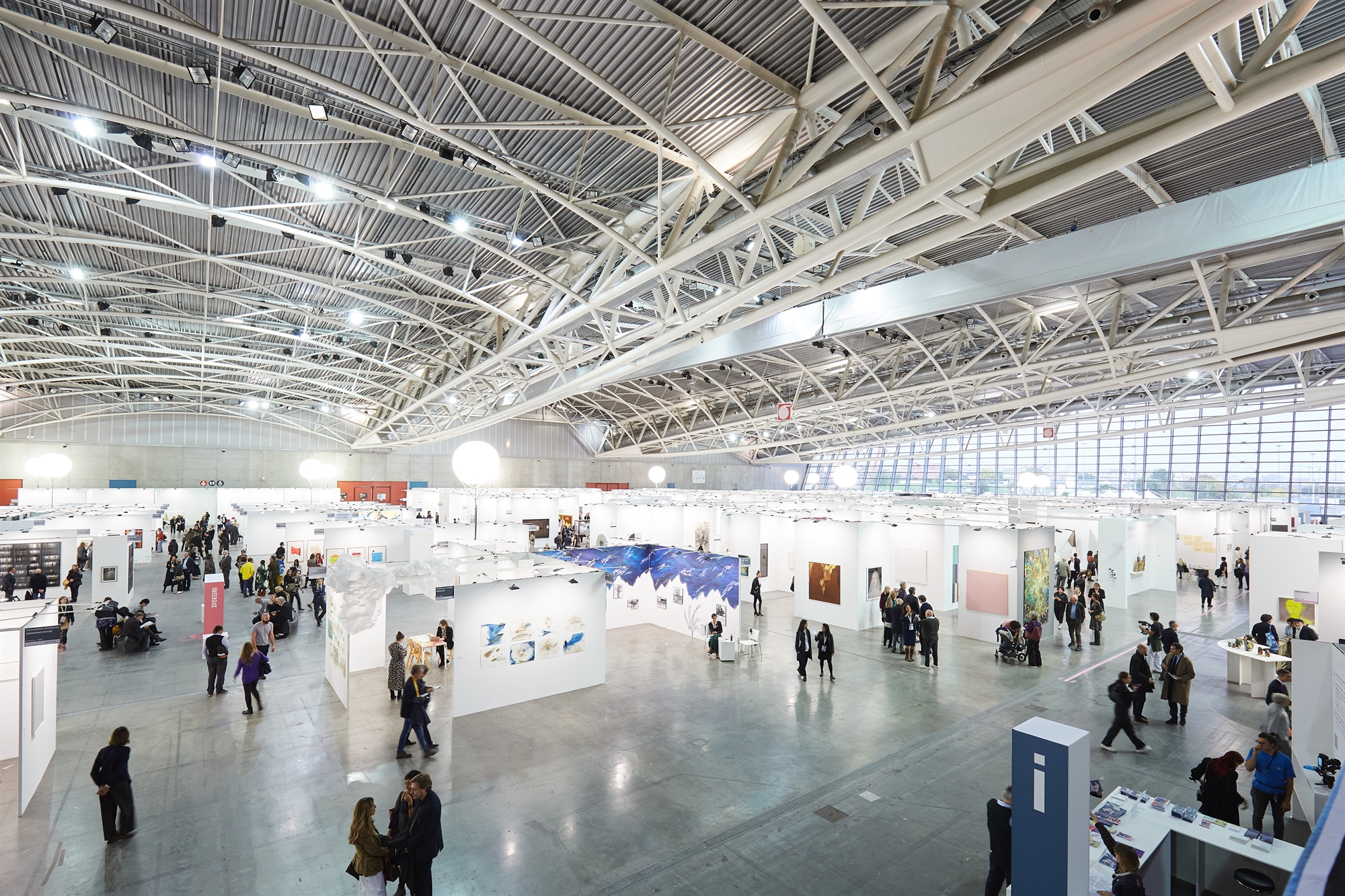 Η «Κ» στη φουάρ Artissima: Η τέχνη της φροντίδας-3