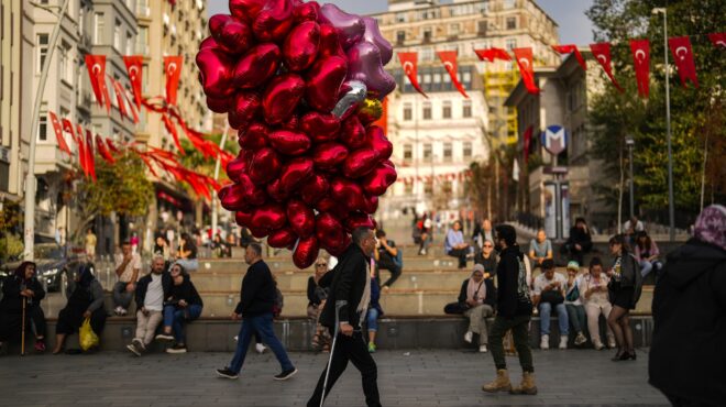 βασικός-εταίρος-με-αστερίσκους-η-το-562748506