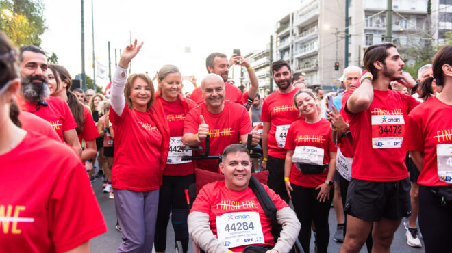 οι-finish-liners-έδωσαν-κόκκινο-χρώμα-στον-μαραθώ-562727017