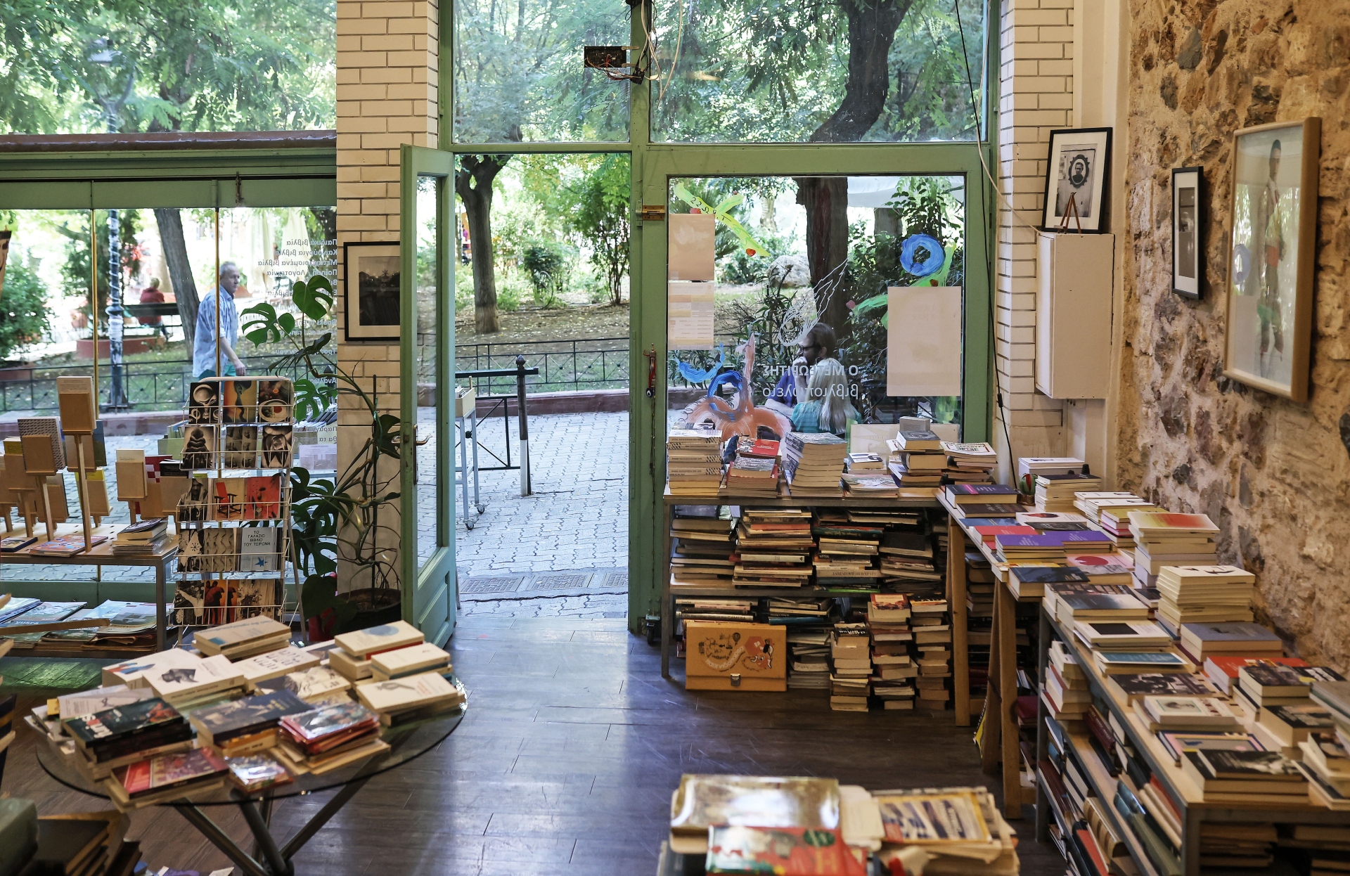 «Η Κυψέλη, ο κόσμος μας όλος»-18