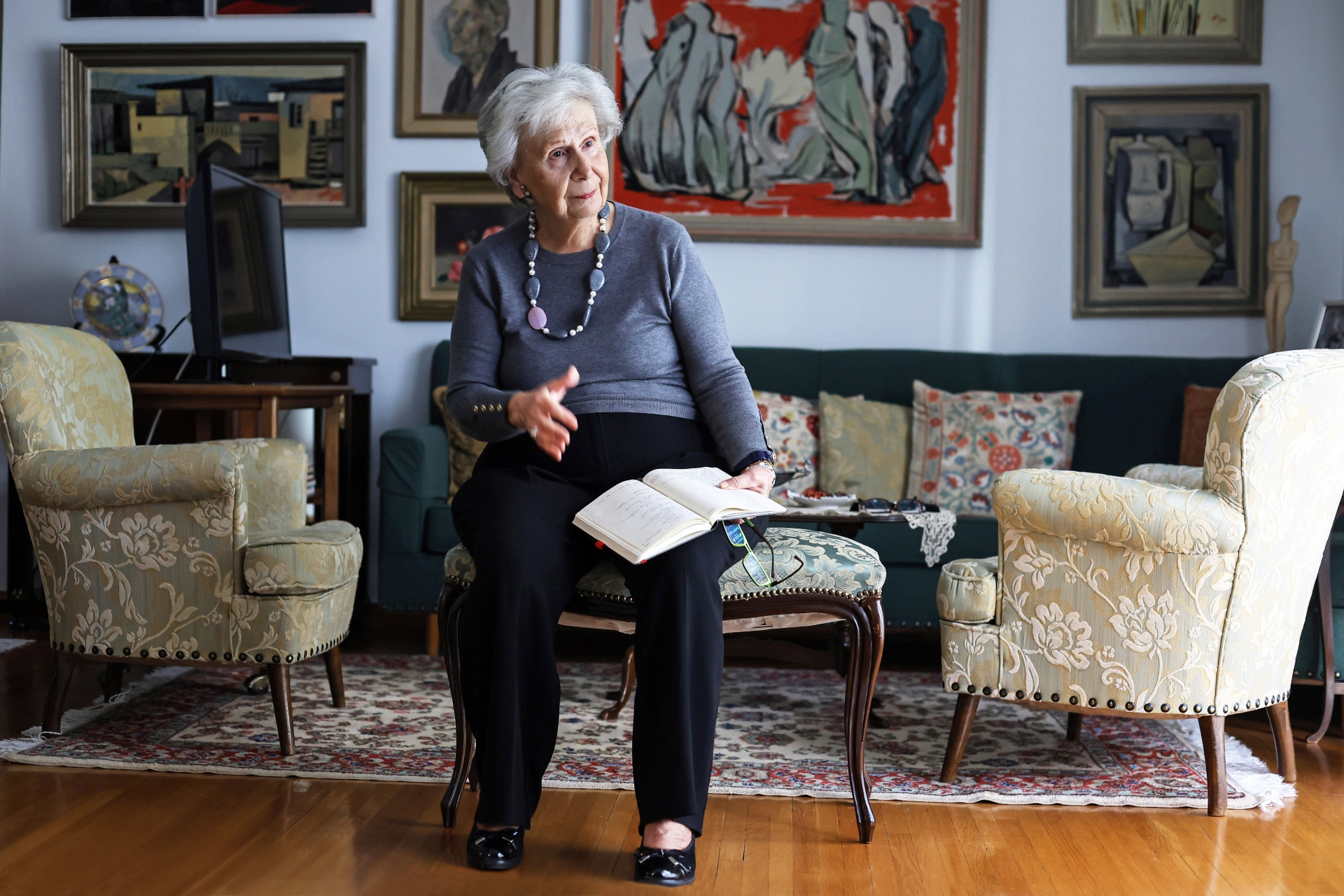 «Η Κυψέλη, ο κόσμος μας όλος»-5