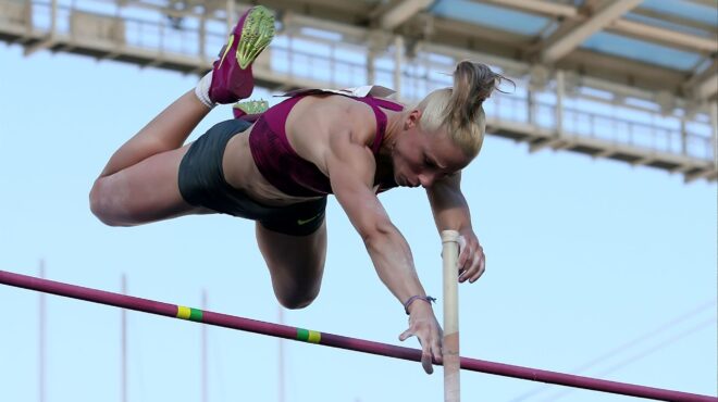 στο-σκοτάδι-ο-αγιος-κοσμάς-562729384
