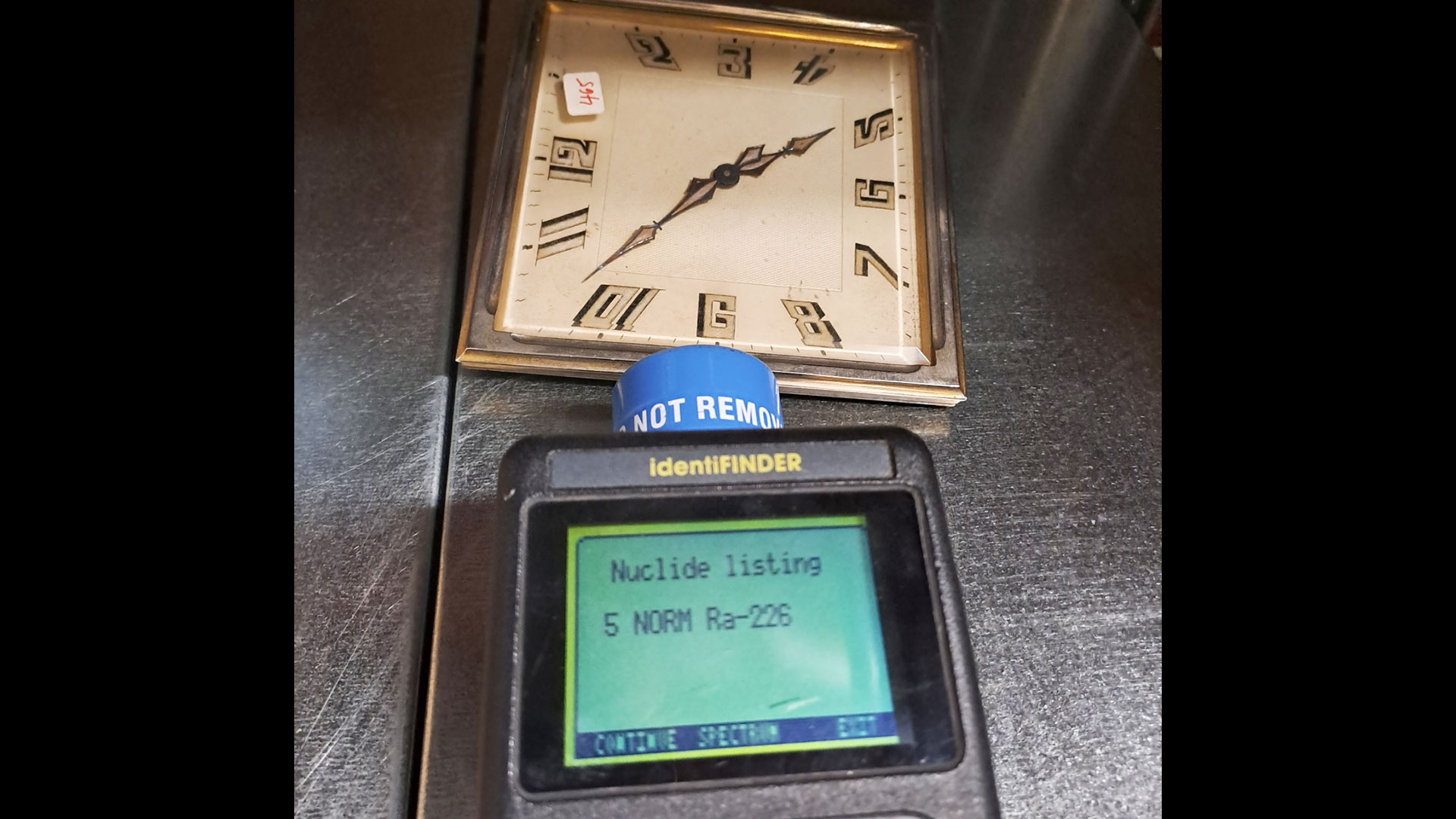 τα-πυρηνικά-δώρα-στη-φρειδερίκη-562724338