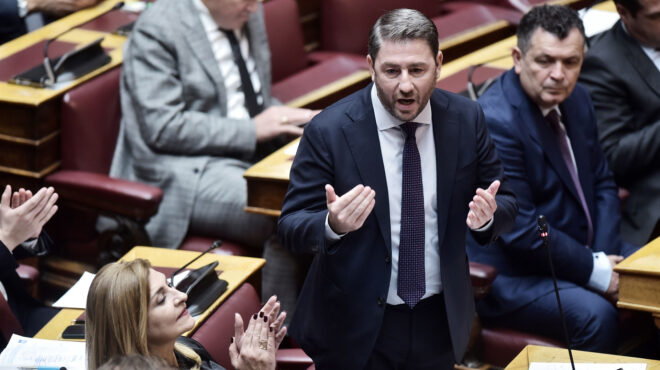 βουλή-συγκροτήθηκε-σε-σώμα-η-εξεταστι-562731655