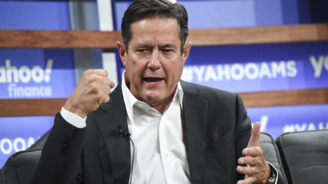 μήνυση-κατά-της-barclays-για-δεσμούς-του-πρώη-562709611