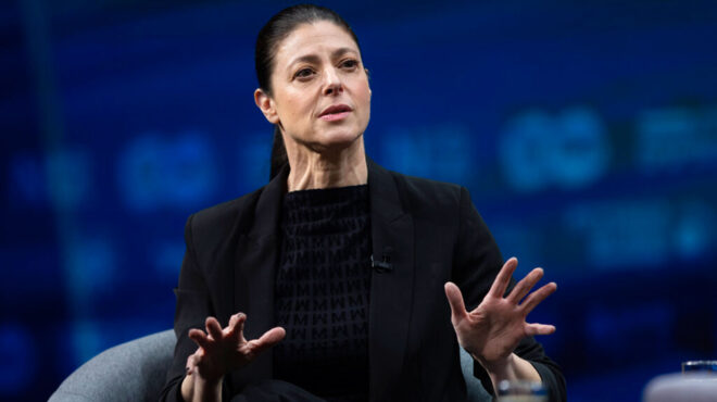 μεράβ-μιχαελί-κάτι-πάει-πολύ-στραβά-562728706