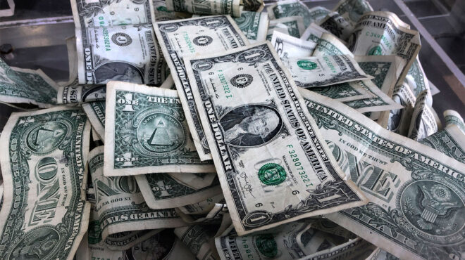 η-δύσκολη-μάχη-κατά-της-φοροδιαφυγής-562744768