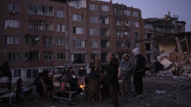 σεισμός-52-ρίχτερ-στην-ανατολική-τουρκί-562745452