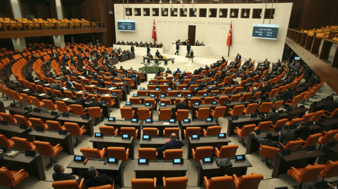 τουρκία-μποϊκοτάζ-της-βουλής-σε-προϊό-562714885