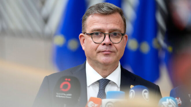 η-φινλανδία-κλείνει-μεθοριακές-διαβά-562729903