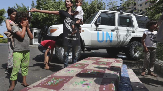 πόλεμος-στη-γάζα-ο-οηε-θρηνεί-70-νεκρούς-562706380