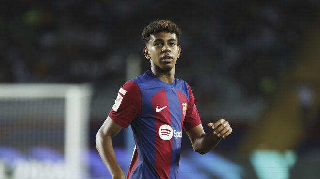 λαμίν-γιαμάλ-το-παιδί-που-μαγεύει-τη-βα-562703953