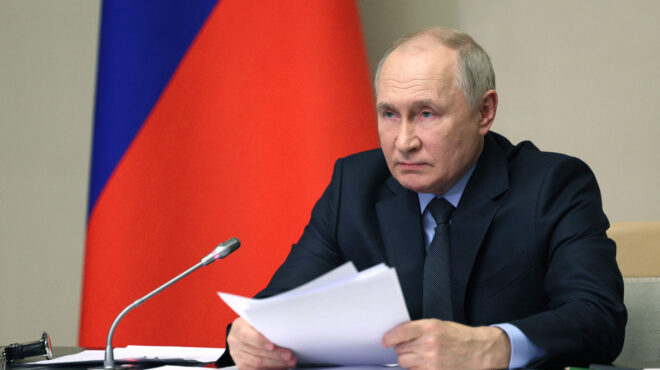 ο-πούτιν-έδωσε-χάρη-σε-δολοφόνο-που-πολ-562717222