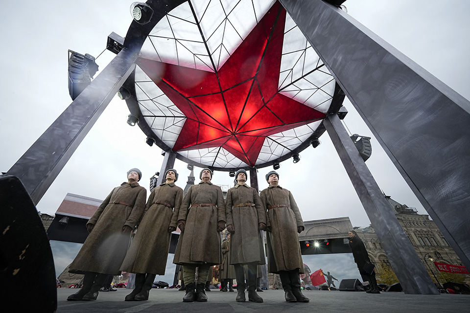 Μια ματιά ψηλά-3