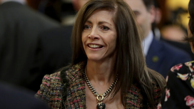 νιου-τζέρσεϊ-η-σύζυγος-του-κυβερνήτη-δ-562730725