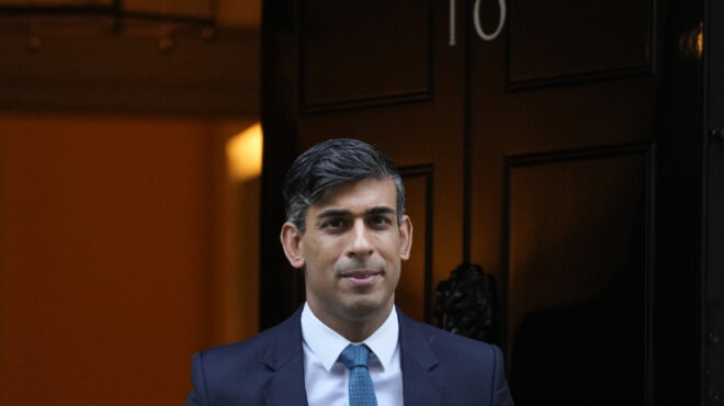 βρετανία-μικρή-αύξηση-δημοτικότητας-562739344