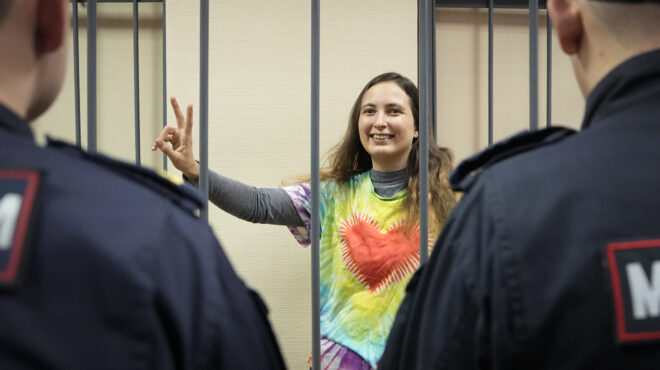 ρωσία-κάθειρξη-επτά-ετών-σε-καλλιτέχν-562732849