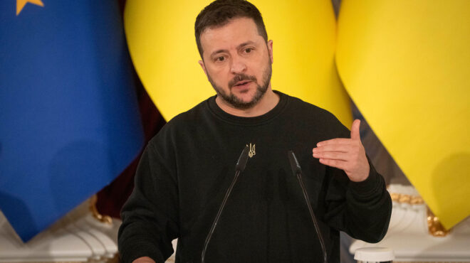 ζελένσκι-η-ουκρανία-χρειάζεται-περισ-562750513