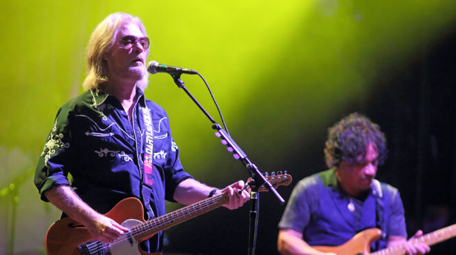 hall-oates-ο-ντάριλ-χολ-κατάθεσε-μήνυση-κατά-τ-562746043