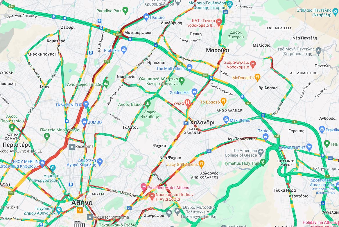 Κηφισός: Κυκλοφοριακό χάος μετά από καραμπόλα πέντε οχημάτων-1