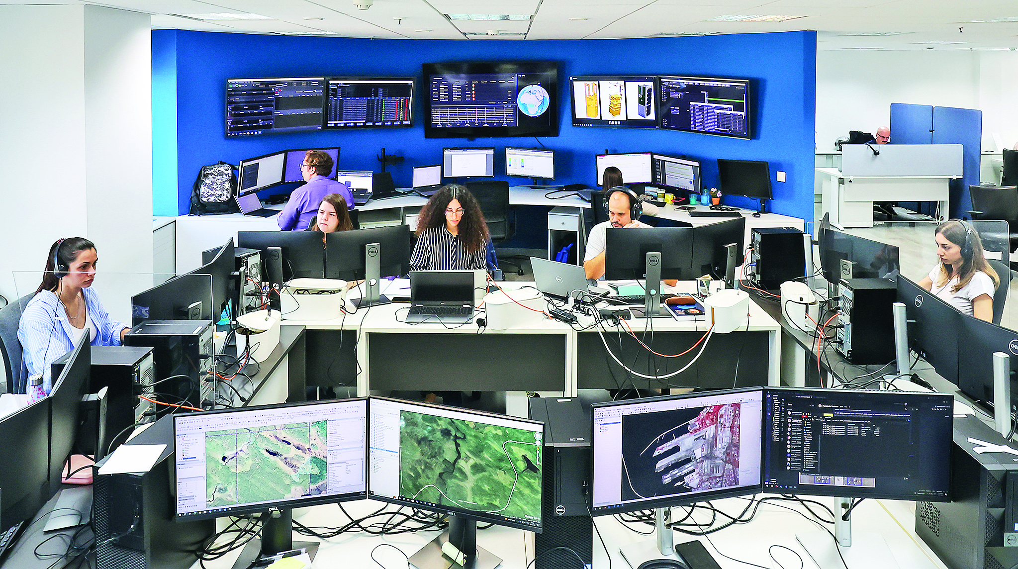 Ερχεται σμήνος ελληνικών νανοδορυφόρων-3