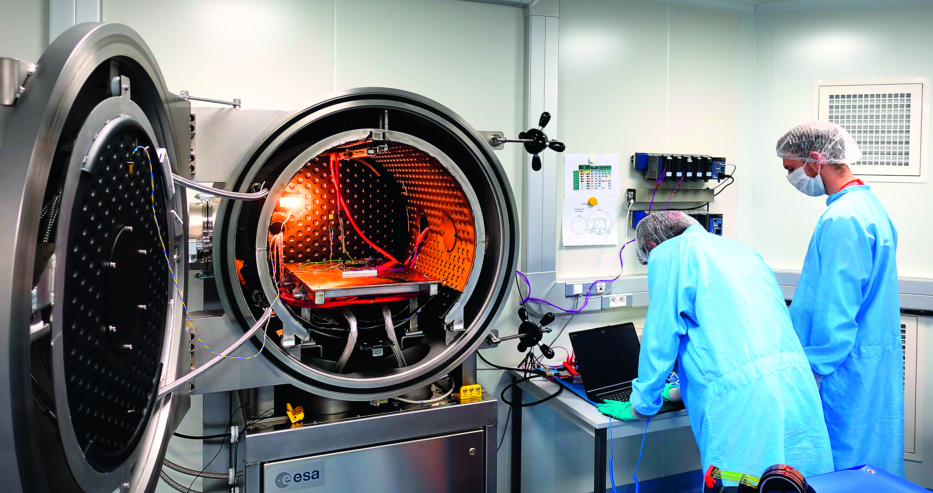 Διαβάστε στην «Καθημερινή της Κυριακής»-4