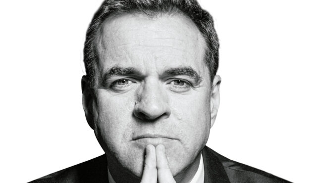 νάιαλ-φέργκιουσον-στην-κ-σε-εξέλιξη-562749988