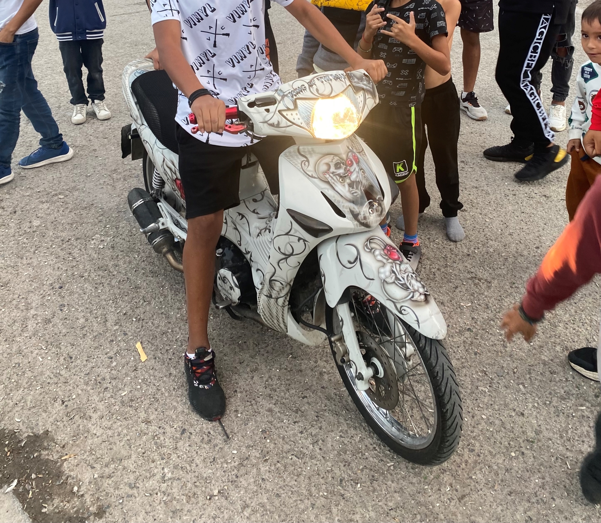 Οδοιπορικό στους καταυλισμούς της οργής-1