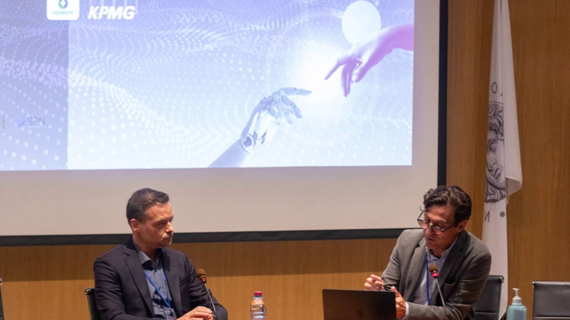 Xάρης Δούκας: «Δεν θα είμαι δήμαρχος ChatGPT»-1