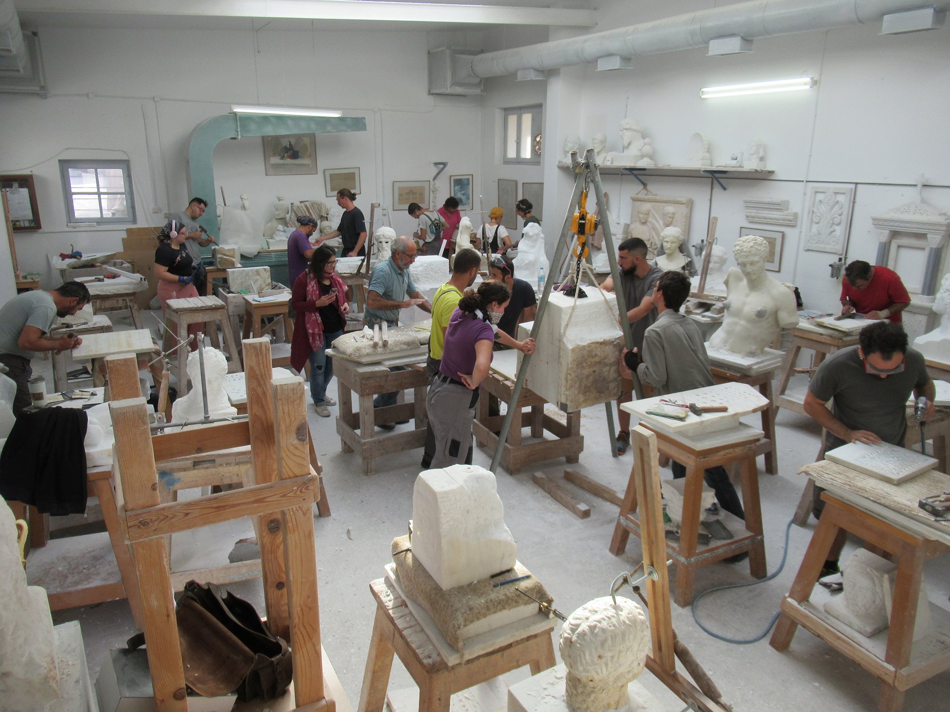 Οι γητευτές των μαρμάρων-1