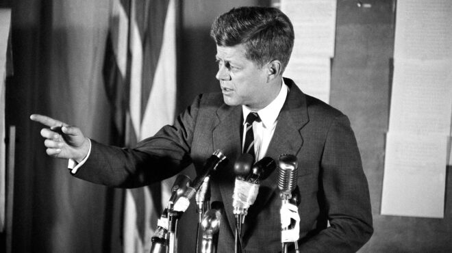 γιατί-να-μας-απασχολεί-σήμερα-ο-τζον-φ-562742995