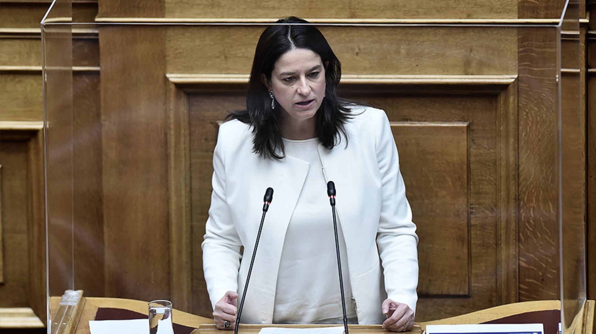 Βουλή: Στην Ολομέλεια το νομοσχέδιο για το νέο σύστημα επιλογής διοικήσεων στο Δημόσιο-1