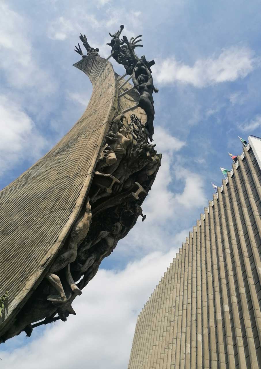 Μεδεγίν: Η πόλη του Pablo Escobar και της αιώνιας άνοιξης-2