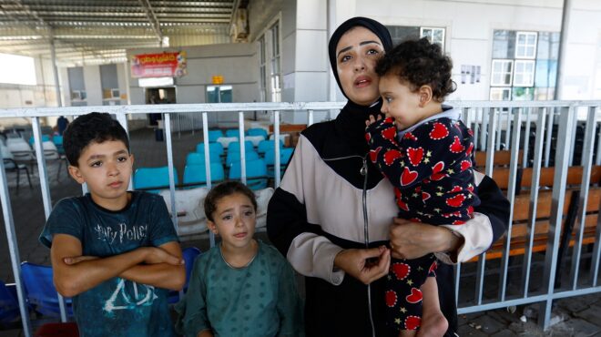 μεσανατολικό-κομμένη-στα-δύο-η-γάζα-562711906