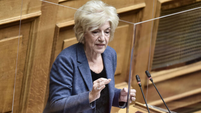 αναγνωστοπούλου-είμαι-σε-σκέψη-να-απο-562734133