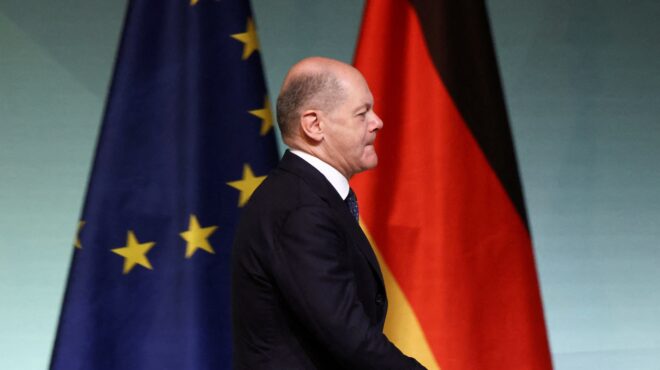 ο-σολτς-δηλώνει-έτοιμος-για-διαπραγμα-562725574