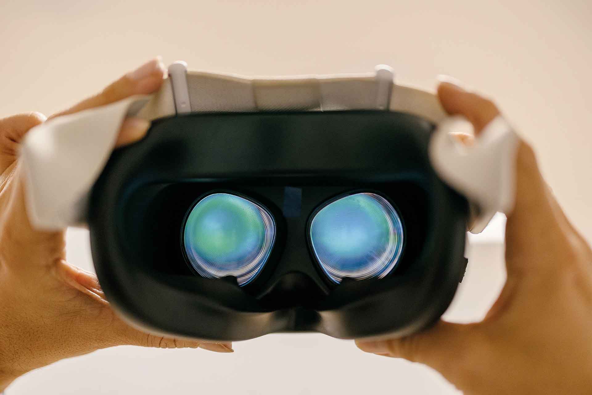 Τι συμβαίνει με την εικονική πραγματικότητα στη λεωφόρο Μεσογείων;-3