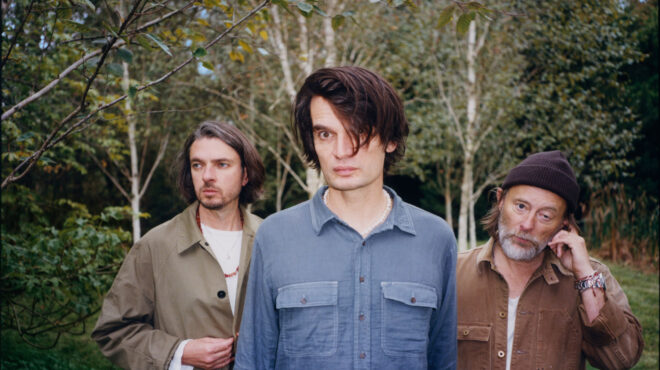 release-athens-οι-the-smile-μαζί-με-τους-pulp-στην-πλατεία-νερο-562742656