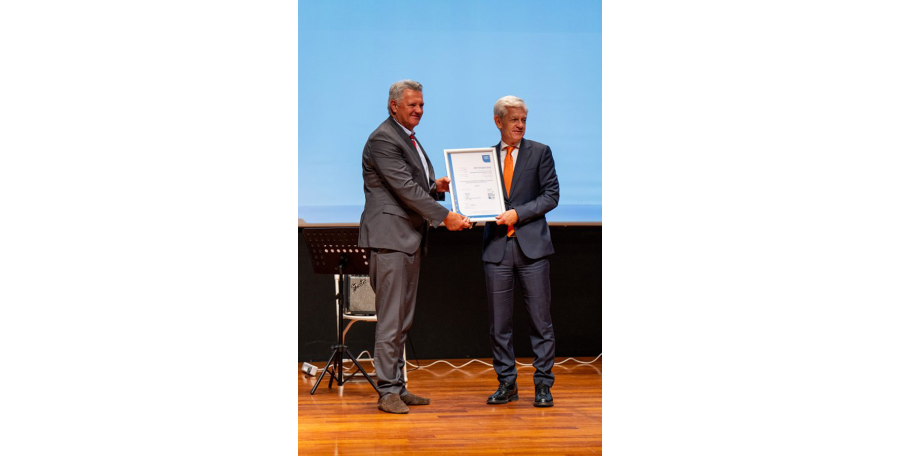 Εκπαιδευτήρια Δούκα: πιστοποίηση συστήματος καταπολέμησης του εκφοβισμού και της βίας από τη Eurocert-4