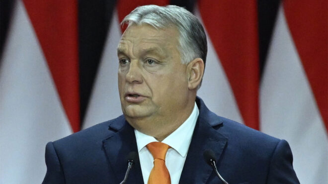 ουγγαρία-δημοψήφισμα-για-τη-βοήθεια-π-562742161