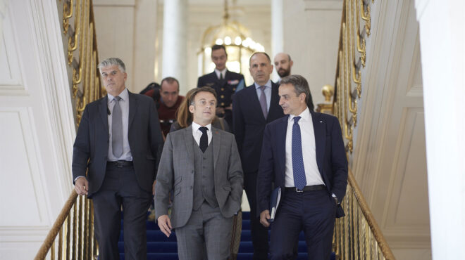 διεθνής-ανθρωπιστική-διάσκεψη-πολιτ-562720744